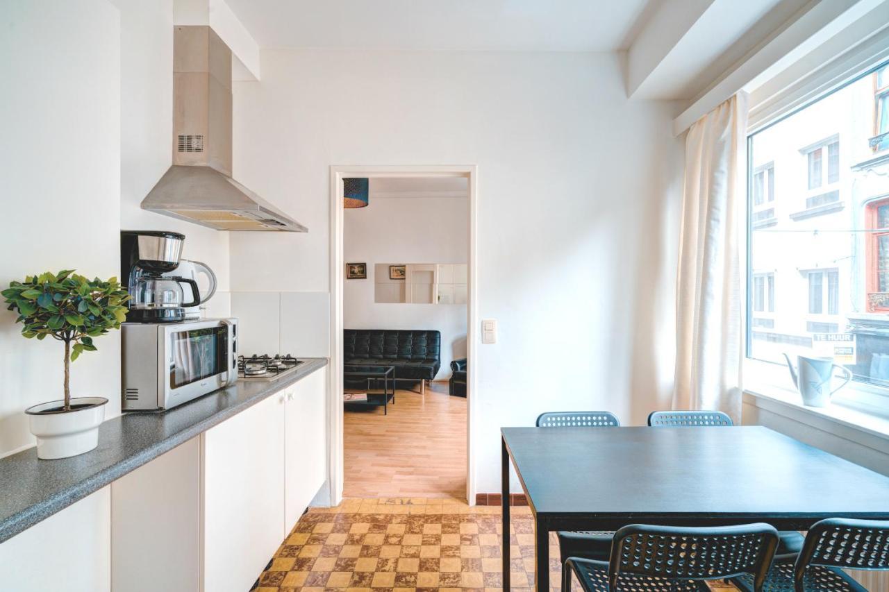 Lucky Lambert Apartment Antwerp Exterior photo